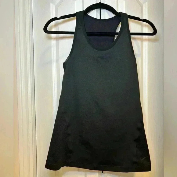 Nike - Tank Top - Picture 1 of 9